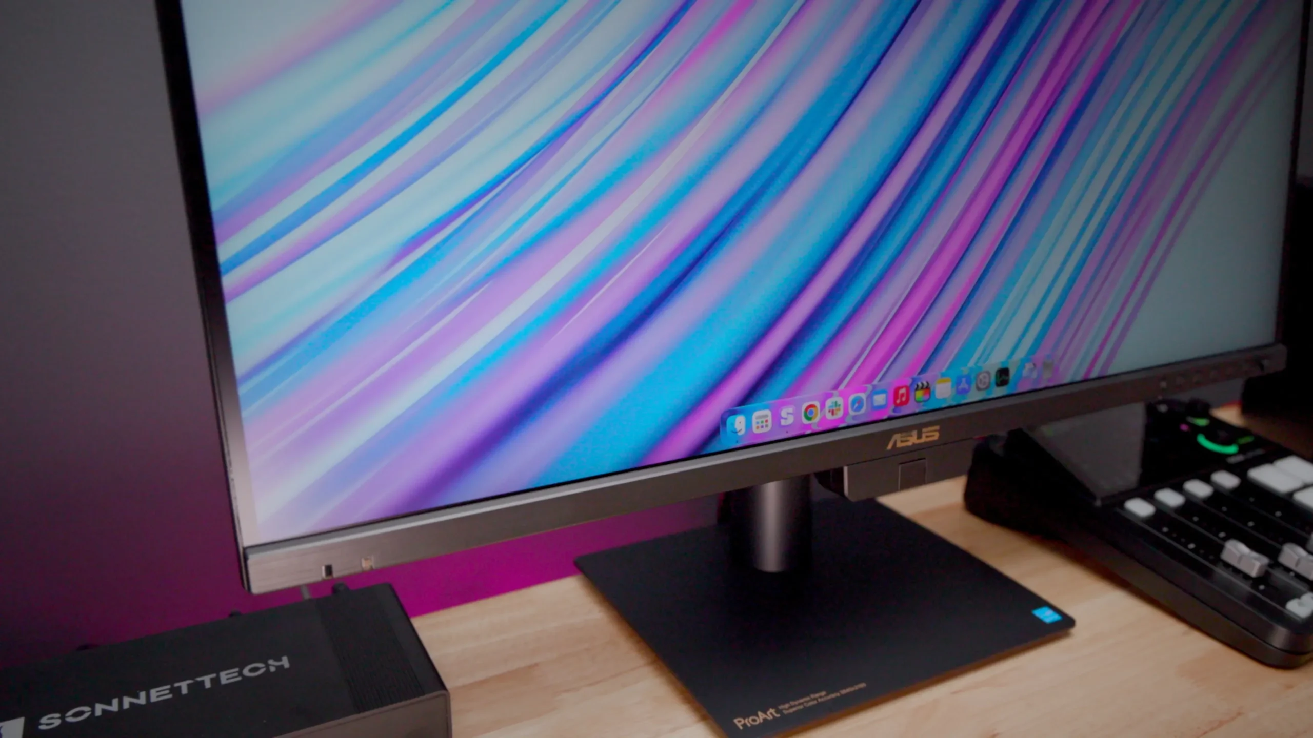 Review: This Asus ProArt 4K display has several features that separate it from the