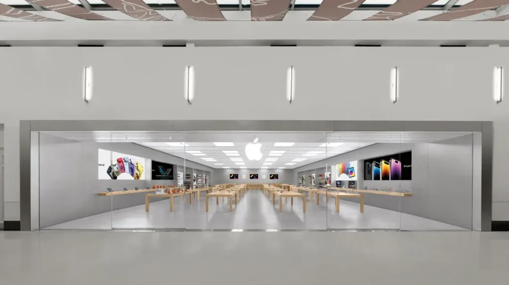 Apple Store workers in Maryland vote in favor of a strike over working conditions