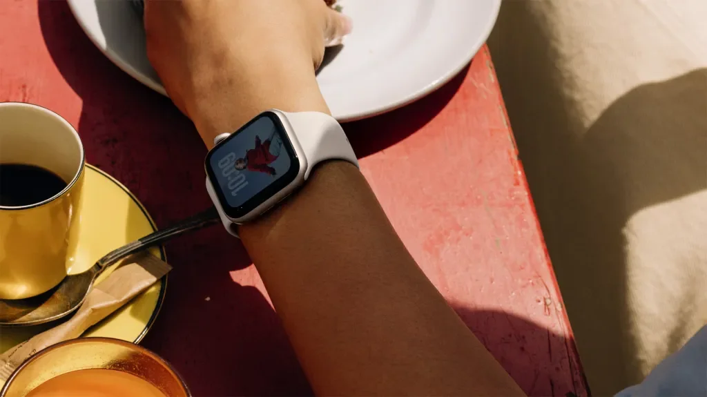Apple Watch Series 11 vs Apple Watch SE 3: Which should you buy?