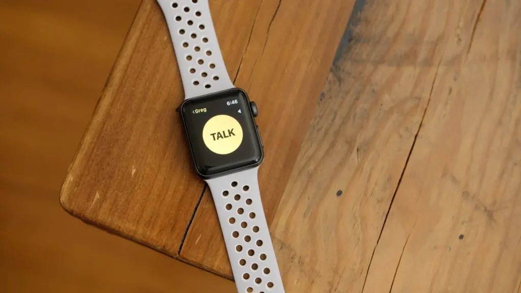 A dedicated Apple Watch communication app is missing in watchOS 27
