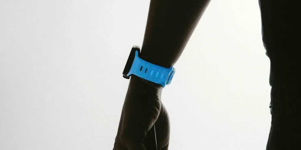 Nomad launches limited edition glow in the Dark Icy Blue Sport Band