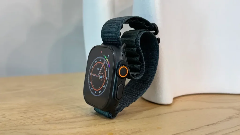 Hands-on with black titanium Apple Watch Ultra 2