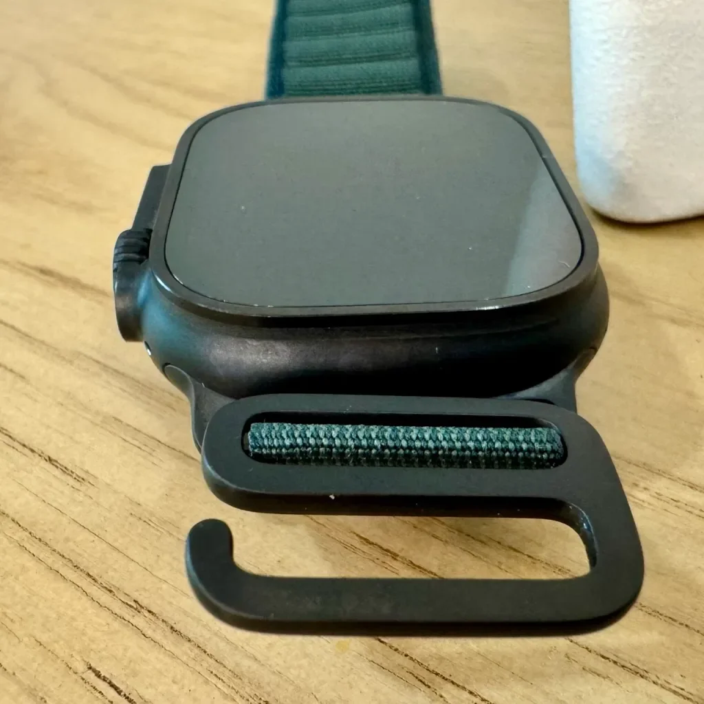 Hands-on with black titanium Apple Watch Ultra 2