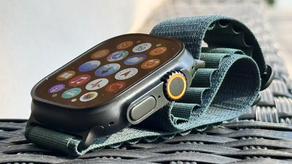 Hands-on with black titanium Apple Watch Ultra 2