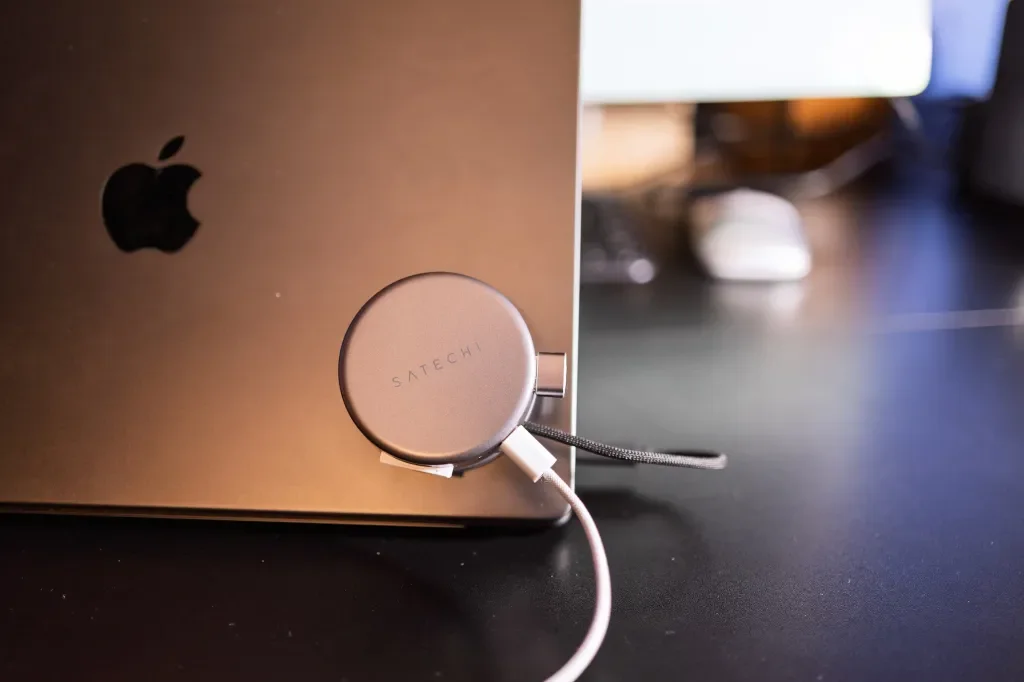 Review: Satechi's 7-in-1 'OntheGo' hub works nicely with iPhone - and it goes even