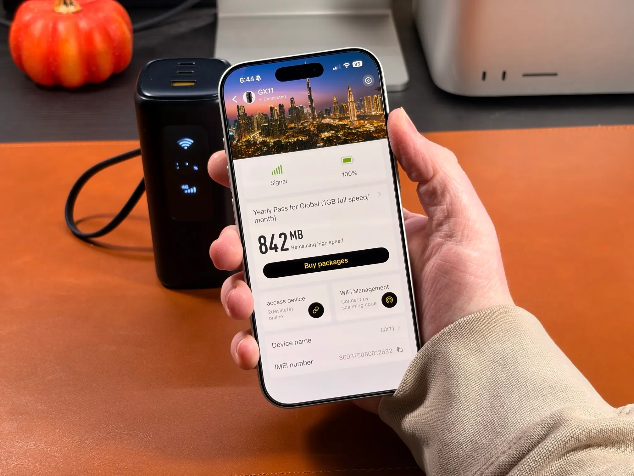 Baseus EnerGeek GX11 review: The portable charger that doubles as a hotspot