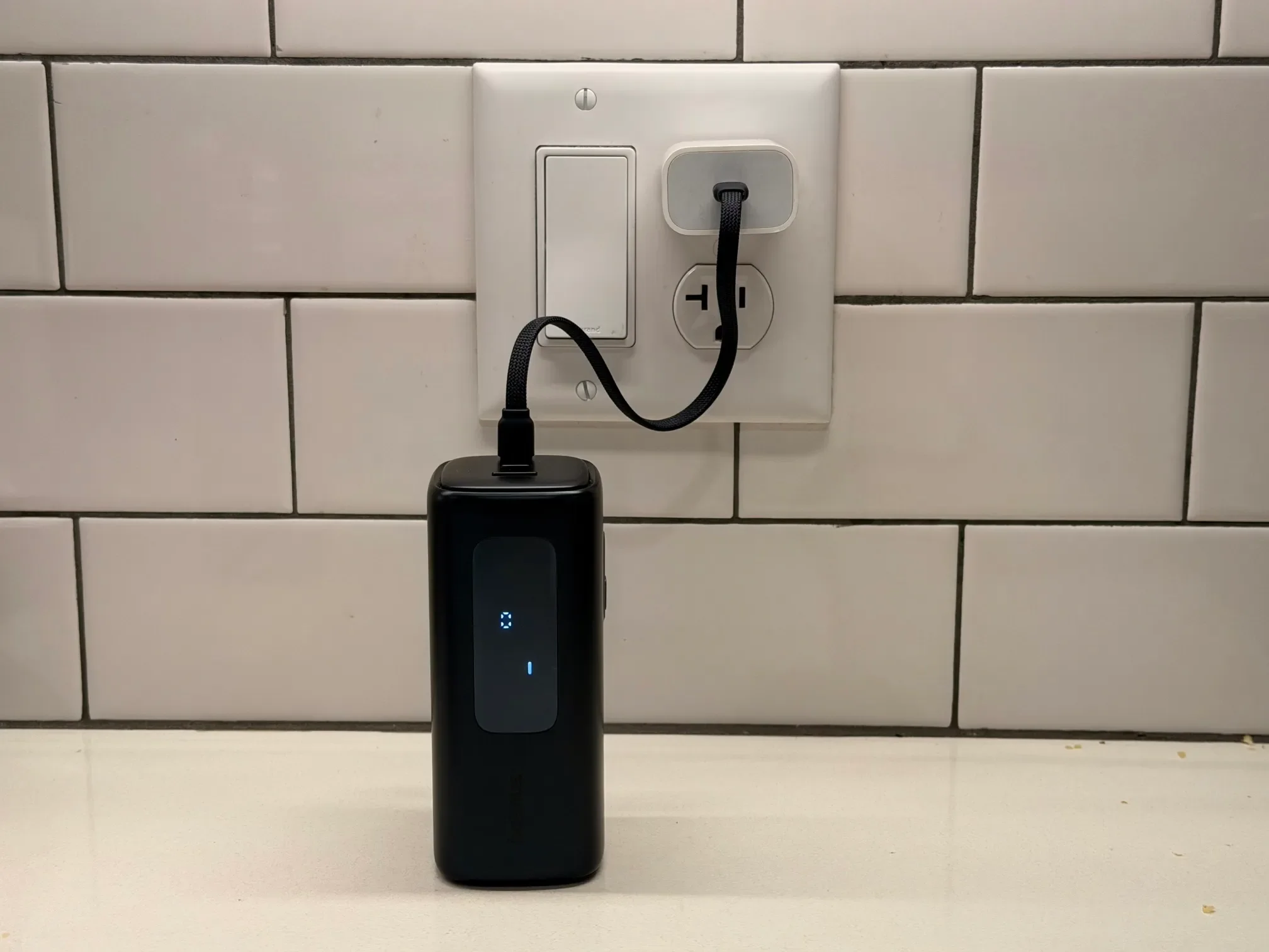 Baseus EnerGeek GX11 review: The portable charger that doubles as a hotspot