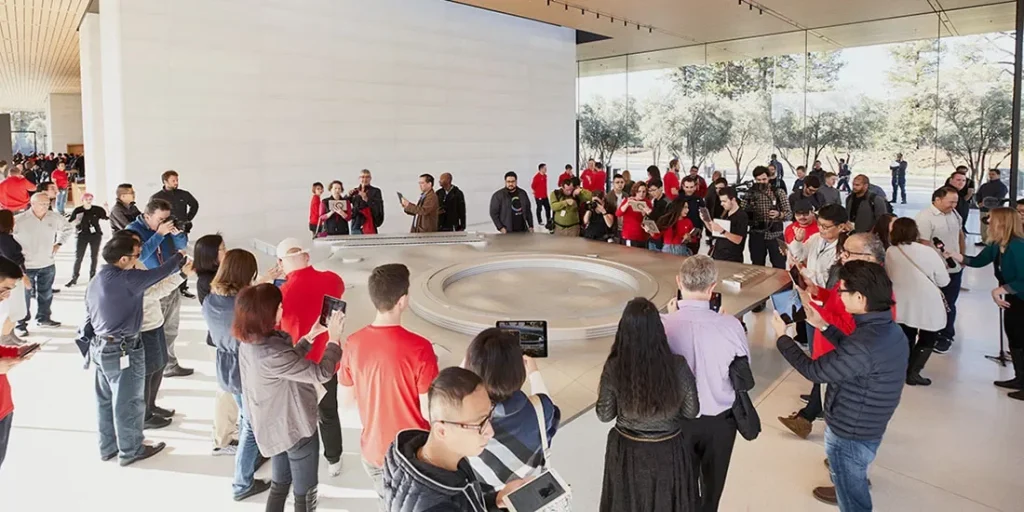 Apple Park Visitor Center partially closed for store improvements