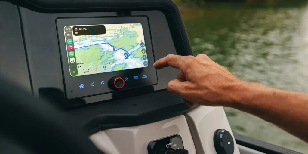 Apple CarPlay expands to select pontoon boats with on-water navigation